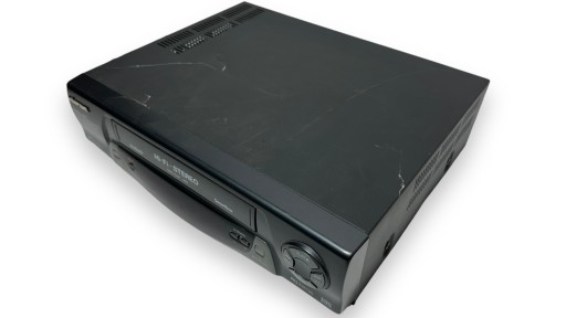 Univerusm VR 2785 Hi-Fi СТЕРЕО видеорегистратор с 6 головками