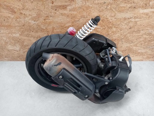 YAMAHA BWS 50 2T БУСТЕРНЫЙ ДВИГАТЕЛЬ