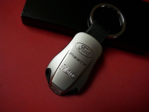 БРЕЛОК FORD KUGA Fiesta Focus ST Mondeo KA S B C MAX PUMA + гравировка