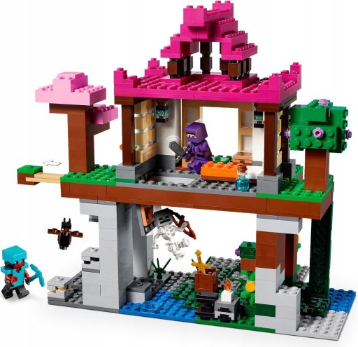 LEGO MINECRAFT ТРЕНИРОВОЧНАЯ ПЛОЩАДКА 21183