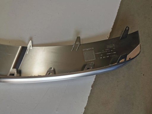 Dokładka, spojler, dyfuzor zderzaka przedniego AUDI S-8 D4 4H 8.028