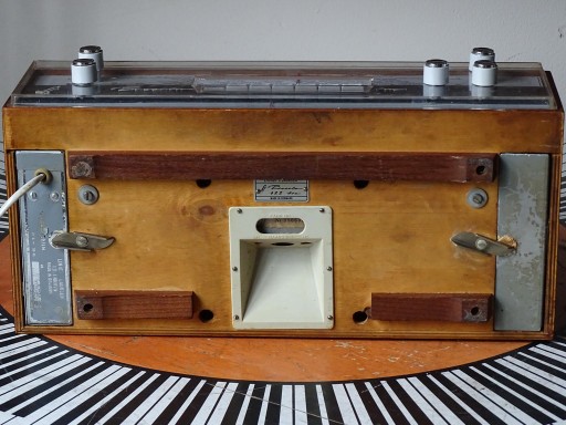 Коробка L&L Linnet & Laursen Piccolo 622. 1123
