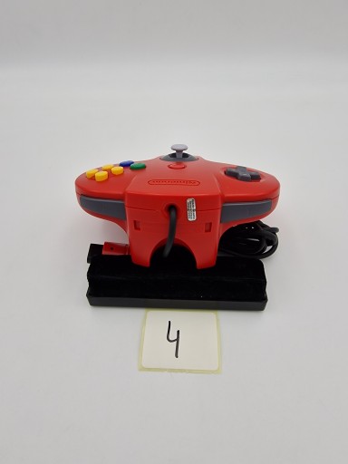 ОРИГИНАЛЬНЫЙ ПАНЕЛЬ NINTENDO 64, КРАСНАЯ КАРТОННАЯ КОРОБКА