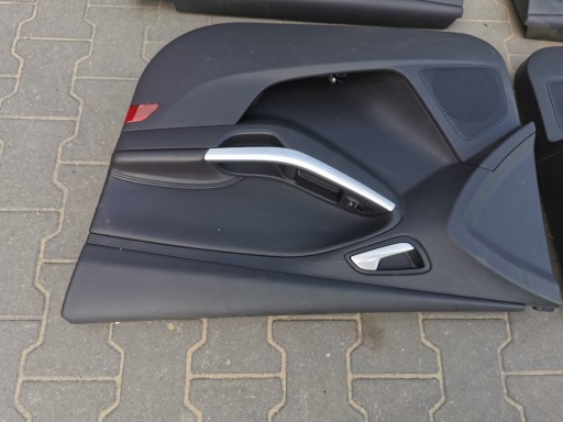 FORD FOCUS MK3 LIFT 2015-18 - Комплект кожаной обивки дверей.