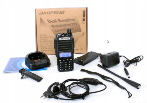 Baofeng UV-82 5W Walkie Talkie Radio РАЗБЛОКИРОВАННЫЕ УСЛУГИ FM-РАДИО