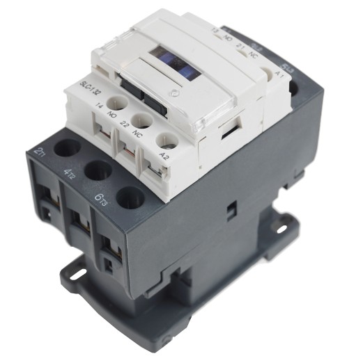 КОНТАКТОР LC1 D18E7 (7,5 кВт, 18 А), катушка 48 В переменного тока