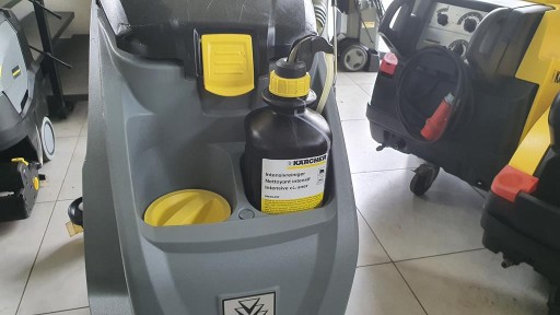Поломоечная машина KARCHER B40 W + R55 / 11 000 сеток