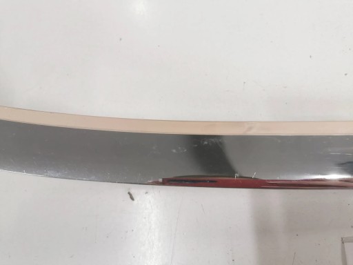 Chrom, listwa zderzaka przedniego PEUGEOT 407 2.070