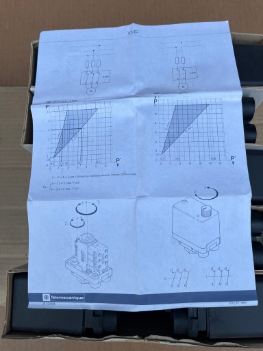 РЕЛЕ ДАВЛЕНИЯ XMP 12 БАР 3НЗ G1/4 XMP A12C2133 SCHNEIDER