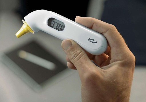 ЭЛЕКТРОННЫЙ ИНФРАКРАСНЫЙ УШНОЙ ТЕРМОМЕТР BRAUN ThermoScan 3 белый