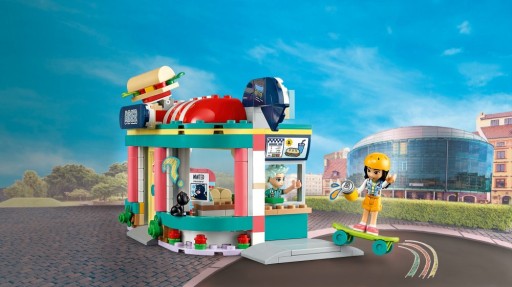 LEGO FRIENDS Бар Хартлейк в центре города 41728