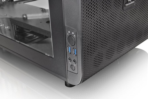 THERMALTAKE Core V21USB 3.0 с окном (200 мм), черный