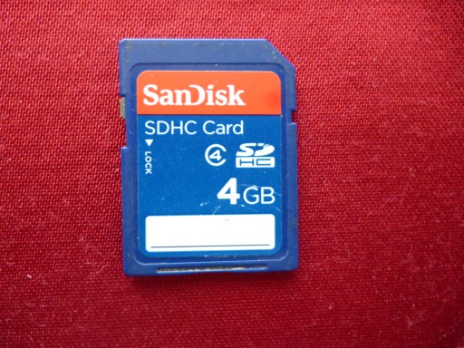 Карта памяти SanDisk 4 ГБ SDHC класса 4