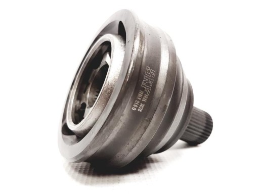 Наружный шарнир SKF VW GOLF V PASSAT B6 TOURAN