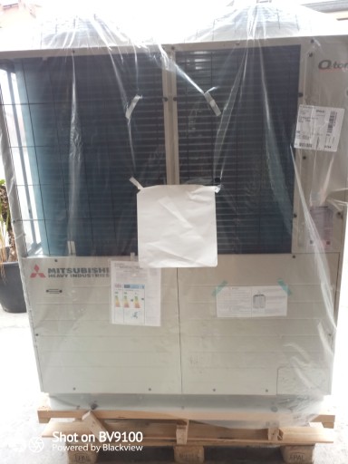 Насос нового поколения MITSUBISHI Q-ton 30кВт CO2 90*C вода при -25 на улице.