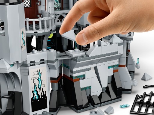 LEGO HIDDEN SIDE 70437 ЗАМОК-ПРИЗРАК, ДВОРЕЦ ВОИН