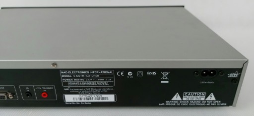 NAD C426 - AM/FM-тюнер