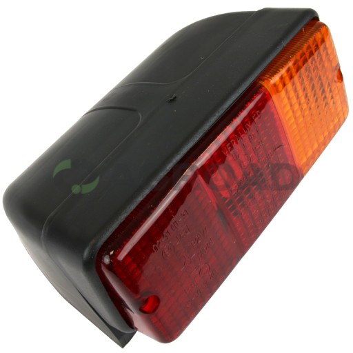 LAMPA TYLNA PRAWA PLASTIKOWA ZETOR 3011 URSUS 4011