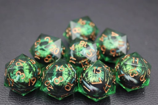 KOSTKA RPG STRAŻNIK ELFICKIEJ ŚWIĄTYNI PŁYNNA KOŚĆ K20 3,3 CM