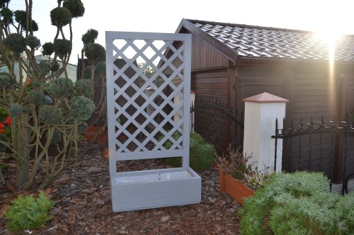 PERGOLA DREWNIANA Z DONICZKĄ DREWNIANĄ