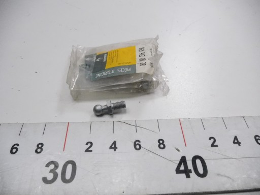 Винт крышки багажника Renault Laguna II 8200276438