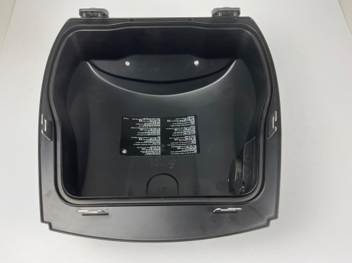 Верхняя крышка BMW 28L 7682090