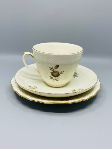Royal Copenhagen 1951 - 1960. Цветочный набор для завтрака. Фрийсенборг.