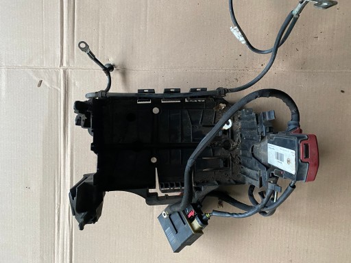 Citroen C5 III X7 2.0 163 аккумуляторная база