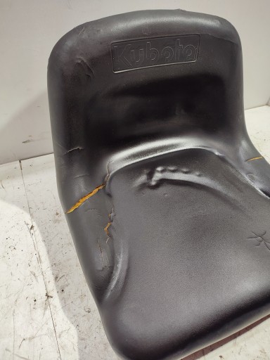 Сиденье для газонокосилки Seat Kubota G18 G21