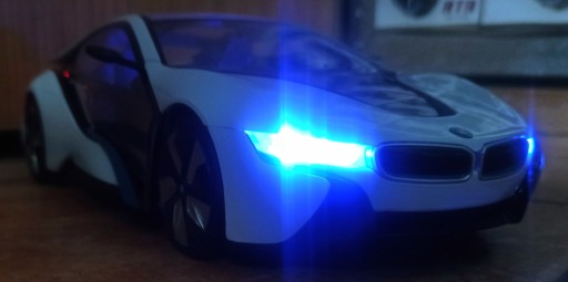 Автомобиль с дистанционным управлением BMW i8 ILLUMINATED Rastar Car Автомобиль с дистанционным управлением