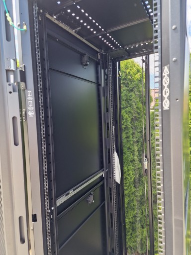 СЕРВЕРНЫЙ ШКАФ DELL SX 42U R3100X717 APC