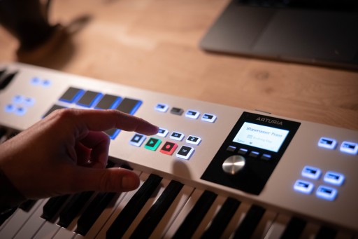ARTURIA KeyLab Essential 61 mk3 +AnalogLab Ableton