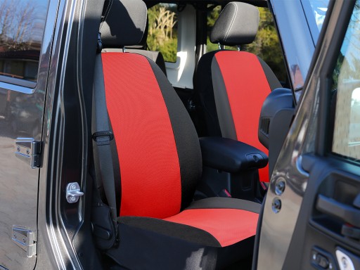 Перфорированные черные кожаные чехлы на сиденья TOYOTA