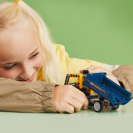 LEGO TECHNIC Самосвал 42147