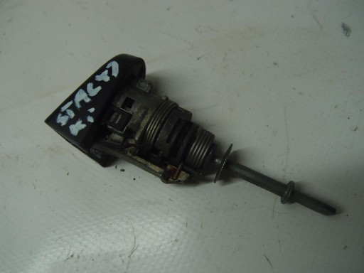 ВСТАВКА ЗАМКА VW TOURAN 1T0837167A /168A
