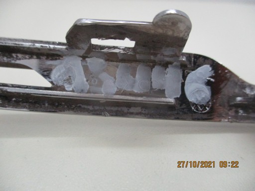 RENAULT ESPACE V CHROM ATRAPY GRILL ŚRODKOWY
