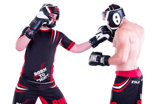 ТРЕНИРОВОЧНЫЕ БОКСЕРСКИЕ ПЕРЧАТКИ CHAMPION RING 8 OZ