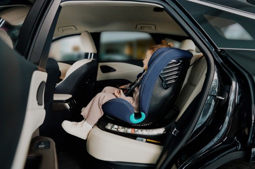 ВРАЩАЮЩЕЕСЯ автокресло ISOFIX ПЕРЕДНЯЯ СПИНА BASTIAAN ONE I-SIZE 40-150 см