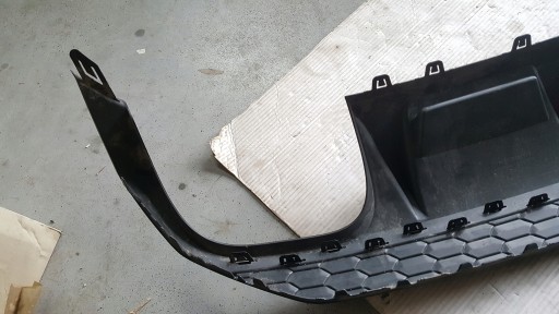 Вставка заднего бампера AUDI A3 S3 седан 8Y5807521C