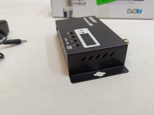 Модулятор радиочастотного сигнала HDMI-DVB-T небольшого размера HQ MINI
