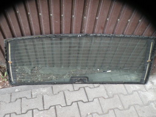 Стекло крышки багажника Volvo 740 940 960 универсал