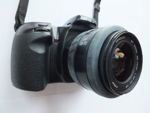 Minolta Dynax 500si + AF Zoom 35-70 мм 1:3,5-4,5 + сумка