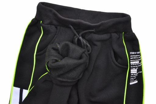 GROS Spodnie dresowe czarne joggery Dresy lekko ocieplane r 110/116