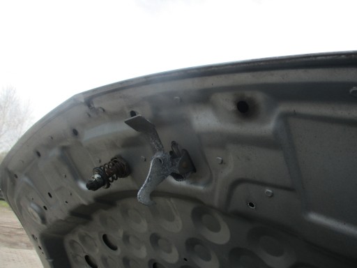 КАПОТ КРЫШКА ДВИГАТЕЛЯ CORSA D LIFT 14R Z179