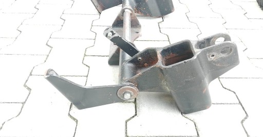 Shibaura CM 364 CM 284 — переднее крепление трехопорной подвески