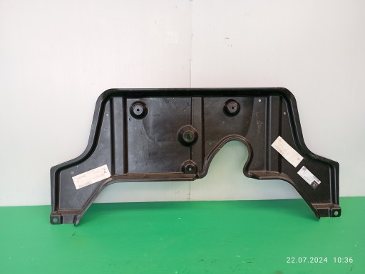 НАКЛАДКА ШАССИ ЗАДНЯЯ MERCEDES W177 КЛАСС A1776901402