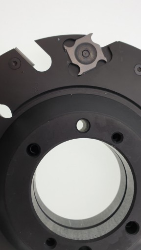 Регулируемая фрезерная головка FREUD TGM11 160 мм.