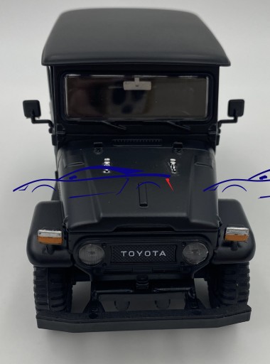 Toyota FJ 40 Hard Top 1:24 черный Motormax 79323
