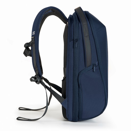 Plecak Miejski na laptopa 16” XD Design Bizz Backpack Granatowy P705.935