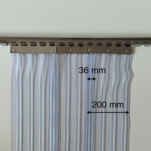 Kurtyna paskowa (szer. x wys.) 235 cm x 200 cm, pasy żebrowane PCV 200x2 mm